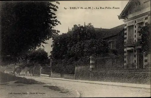 Ak Esbly Seine et Marne, La Rue Félix-Faure