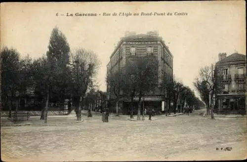 Ak La Garenne Colombes Hauts de Seine, Rue de l´Aigle au Rond-Point du Centre