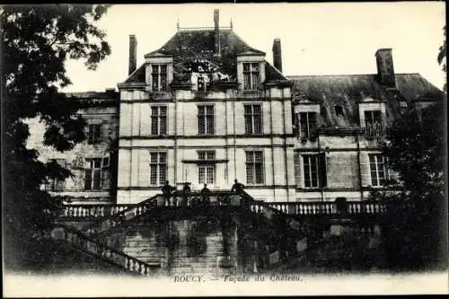 Ak Roucy Aisne, Facade du Chateau