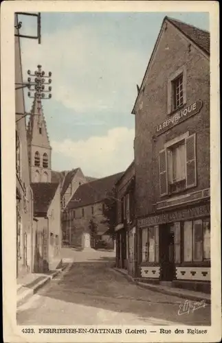 Ak Ferrières en Gâtinais Loiret, Rue des Église