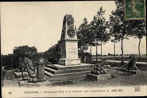 Ak Vendôme Loir et Cher, Monument éléve à la mémoire des Combattants de 1870-1871