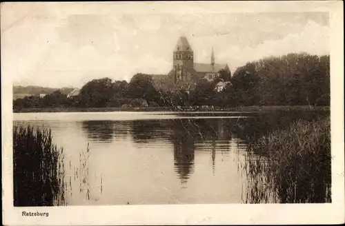 Ak Ratzeburg im Herzogtum Lauenburg, Panorama, See