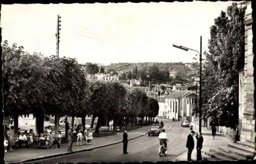 Ak Orsay Essonne, Rue du Général de Gaulle