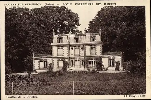 Ak Nogent sur Vernisson Loiret, Ecole Forestiere des Barres, Pavillon de la Direction