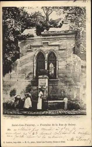 Ak Saint Leu Taverny Val d´Oise, Fontaîne de la Rue de Boissy