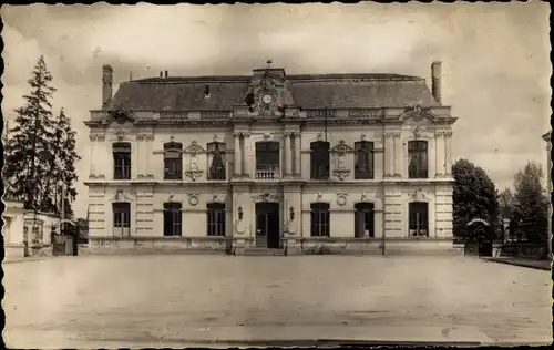 Ak Longué Maine et Loire, Mairie