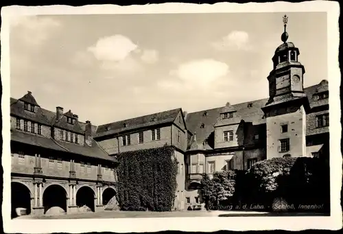 Ak Weilburg an der Lahn, Schloss, Innenhof