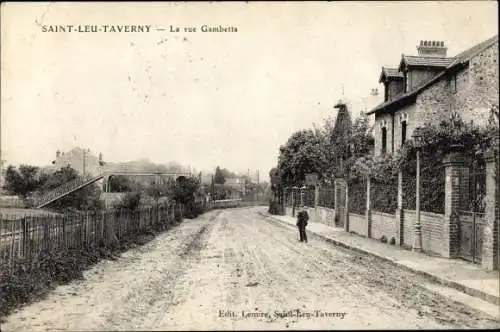 Ak Saint Leu Taverny Val d'Oise, Rue Gambetta