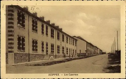 Ak Suippes Marne, Les Casernes