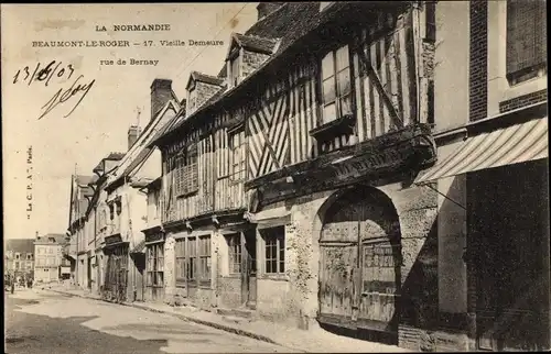 Ak Beaumont le Roger Eure, Rue de Bernay