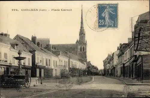 Ak Conches Eure, Place Carnot, Église, Fontaîne