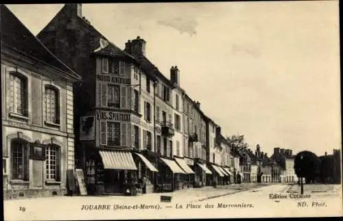 Ak Jouarre Seine et Marne, Place des Marronniers