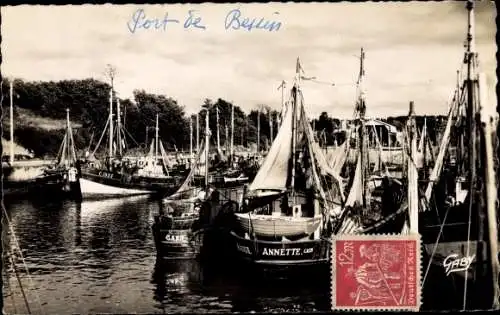 Ak Port en Bessin Calvados, Bâteau dans le Port, Annette de Caen