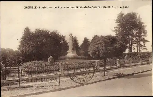 Ak Chemillé Maine et Loire, Le Monument aux Morts de la Guerre