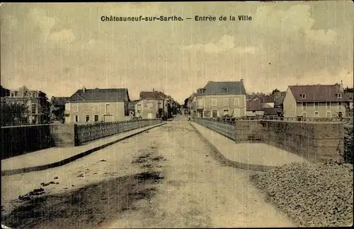 Ak Chateauneuf sur Sarthe Maine-et-Loire, Entree de la Ville