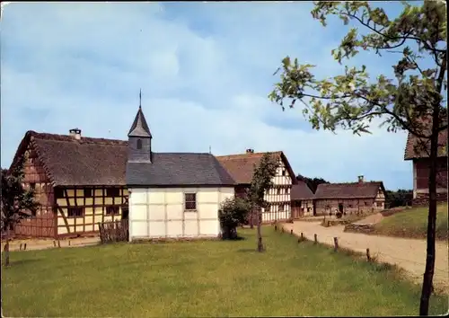 Ak Kommern Mechernich in der Eifel, Rheinisches Freilichtmuseum, Blick auf Baugruppe Eifel