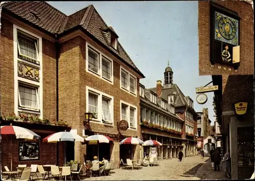 Ak Düsseldorf am Rhein, Schneider Wibbel Gasse, Uhr