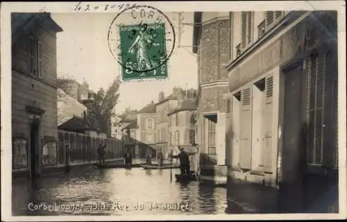 Ak Corbeil Essonne, Inondations de 1910, Rue du 14 Juillet