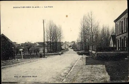 Ak Bernay-en-Brie Seine et Marne, Les Ponts