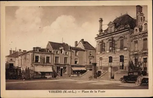 Ak Vihiers Maine et Loire, Place de la Poste