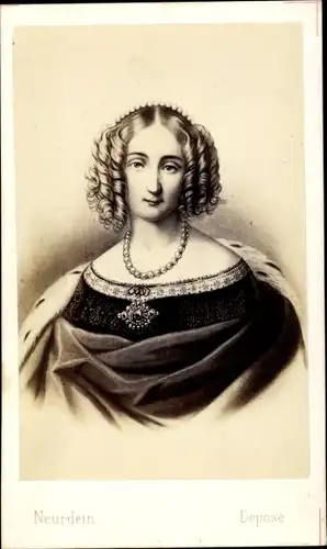 Carte de Visite Louise d'Orleans, Prinzessin von Bourbon und Neapel-Sizilien, Königin von Belgien