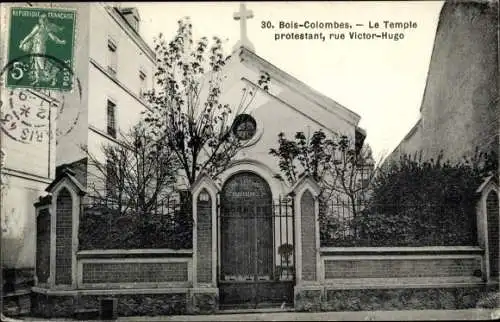 Ak Bois Colombes Hauts de Seine, Le Temple Protestant, Rue Victor Hugo