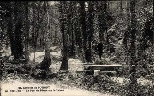 Ak Potigny Calvados, Pont de Pierre sur le Laizon