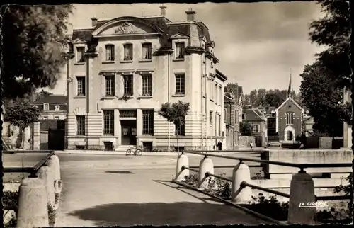 Ak Gisors Eure, Le Canal, la Poste et Hôpital