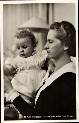 Ak Erbprinzessin Sibylla von Schweden mit Prinz Carl Gustaf, Portrait