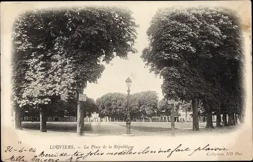 Ak Louviers Eure, Place de la République