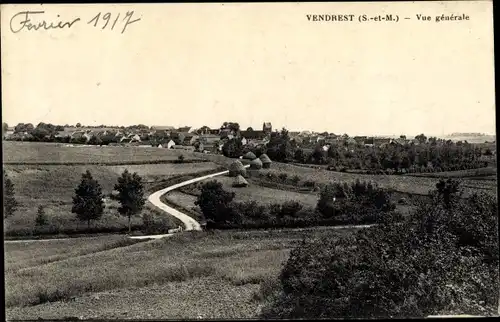 Ak Vendrest Seine et Marne, vue générale du village