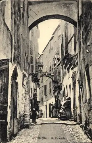 Ak Ventimiglia Liguria, Via Piemonte