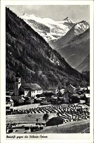 Ak Neustift im Stubaital in Tirol, Panorama vom Ort und Stubaier Ferner