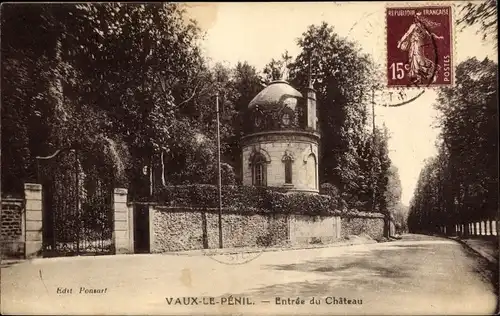 Ak Vaux le Pénil Seine et Marne, Entrée du Château