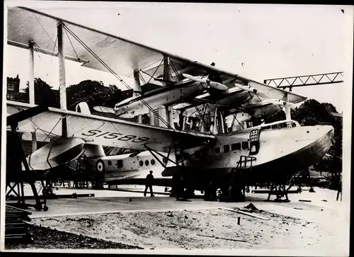 Foto Brough Yorkshire England, Britisches Riesen Flugboot, Royal Air Force, 3er Rolls Royce Motoren