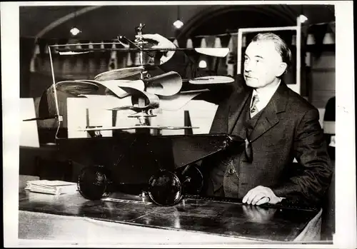 Foto London Westminster, Internationale Flugausstellung 1929, Hubschrauber, Erfinder F. J. W. Purton