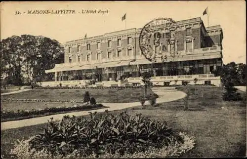Ak Maisons Laffitte Yvelines, L'Hotel Royal