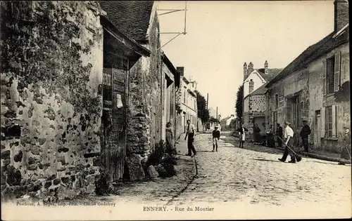 Ak Ennery Val-d´Oise, Rue du Moutier