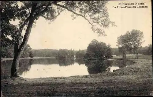 Ak Saint Fargeau Yonne, Pièce d´Eau du Château