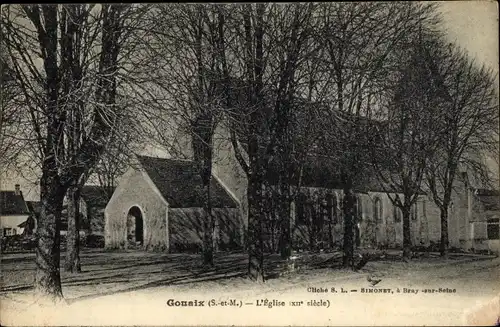 Ak Gouaix Seine et Marne, L'Eglise, vue extérieure, XIIe siècle