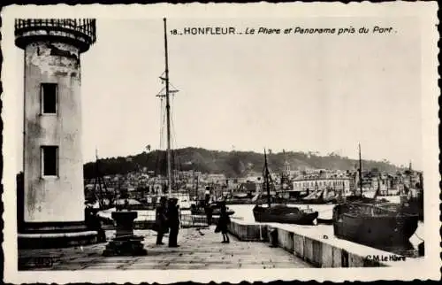 Ak Honfleur Calvados, Le Phare et Panorama pris du Port