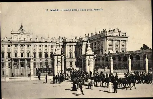 Ak Madrid Spanien, Palacio Real y Plaza de la Armeria