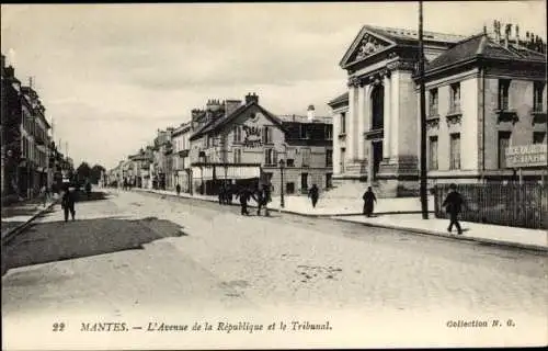 Ak Mantes Yvelines, Avenue de la République et le Tribunal