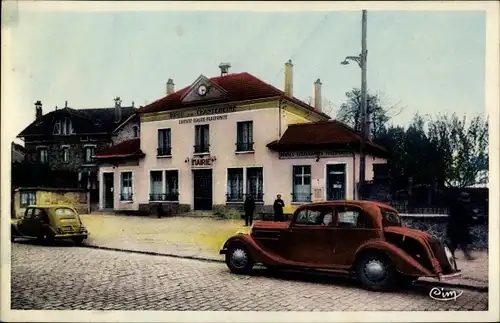 Ak Brou-sur-Chantereine Seine et Marne, La Mairie