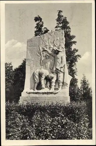 Ak Coevorden Drenthe, Standbeeld voor Meindert van der Thijnen, Denkmal