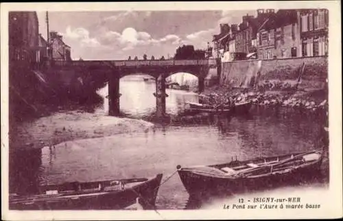 Ak Isigny sur Mer Calvados, Le Pont sur l´Aure à Marée Basse