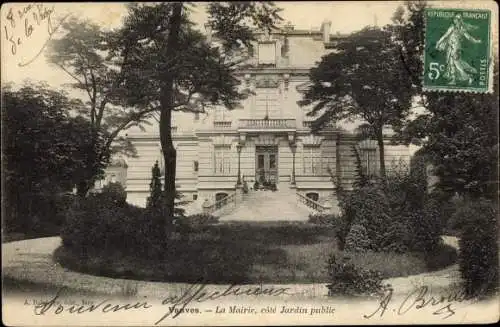 Ak Vanves Hauts de Seine, La Mairie, côte Jardin public