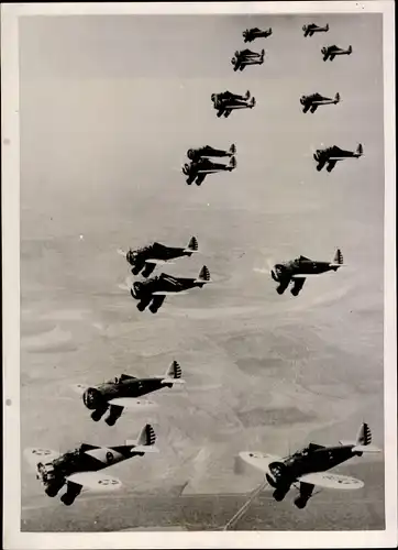 Foto Amerikanische Jagdflugzeuge, Geschwader, Formationsflug, Barksdale Field