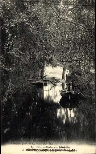 Ak Sous Bois Seine-et-Marne, Ruderboot