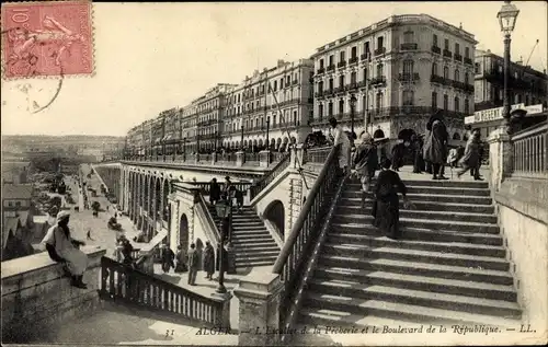 Ak Algier Alger Algerien, L'Escalier de la Pecherie et le Boulevard de la Republique